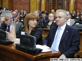 Mlađan Dinkić u skupštini Srbije, mart 2011. Suzana Grubješić Mlađan Dinkić